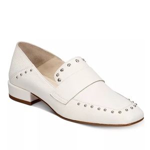 KENNETH COLE BOWMAN WHITE LEATHER STUDDED LOAFERS SHOES 5.5 ANTHROPOLOGIE